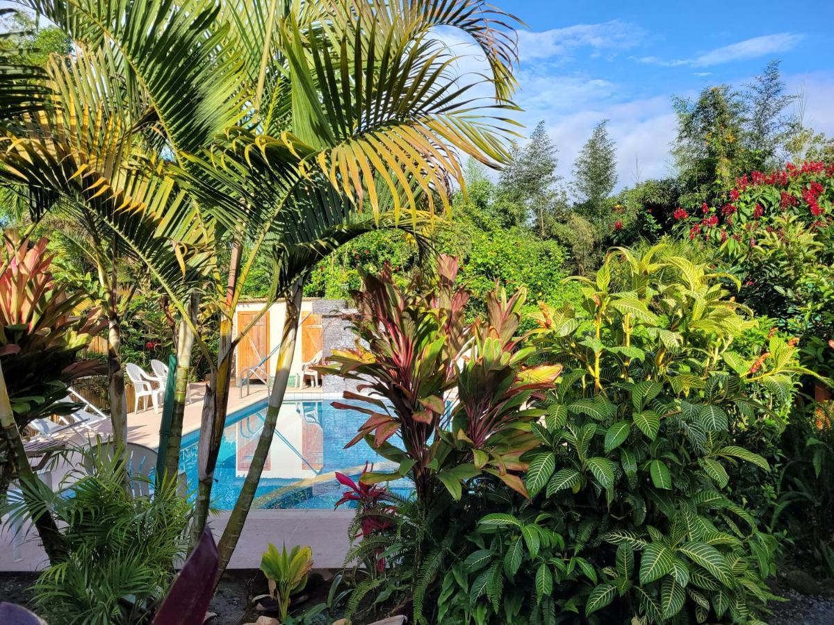 Mindo Glambird Glamping & Lodge Extérieur photo