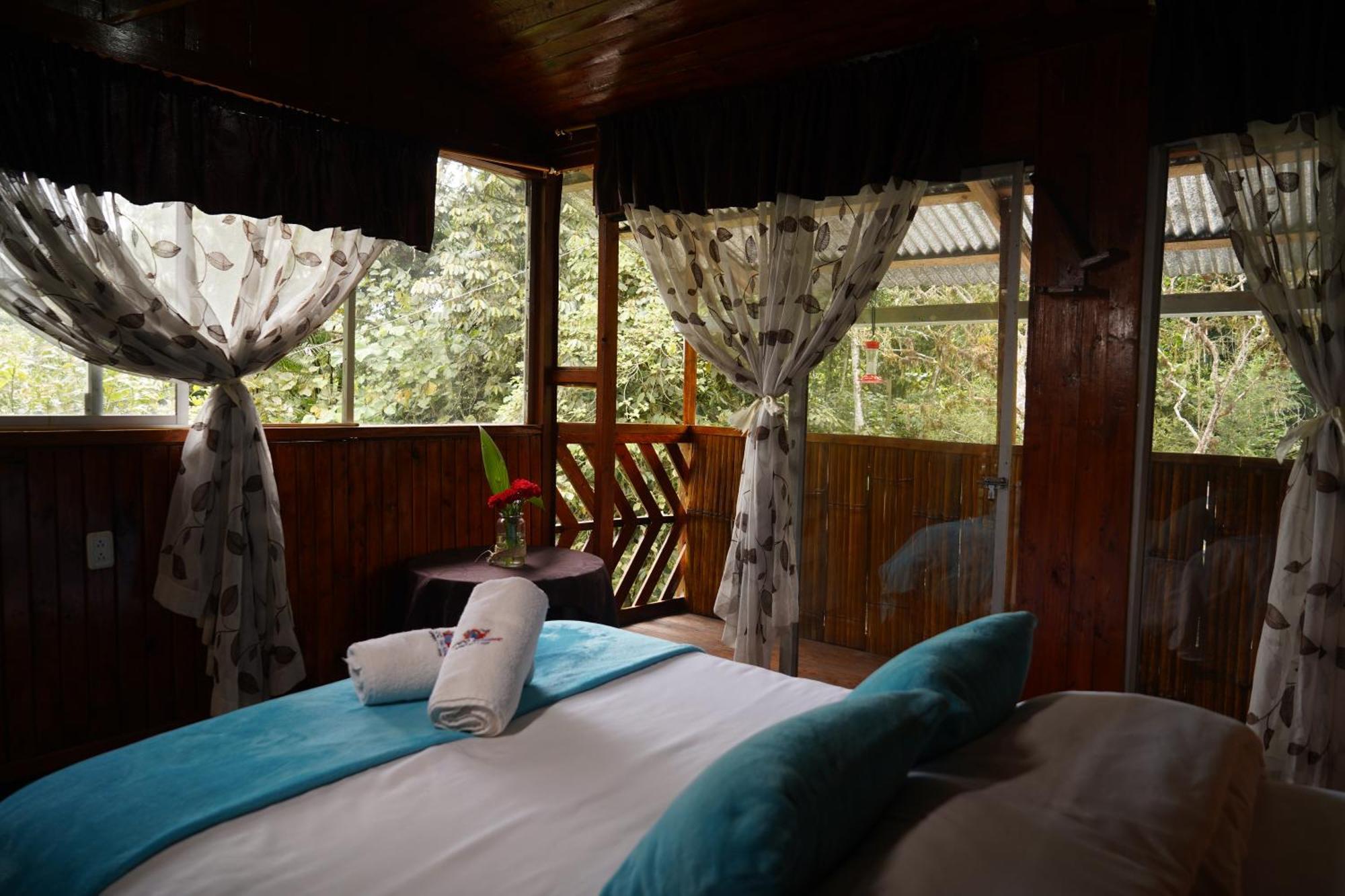 Mindo Glambird Glamping & Lodge Extérieur photo
